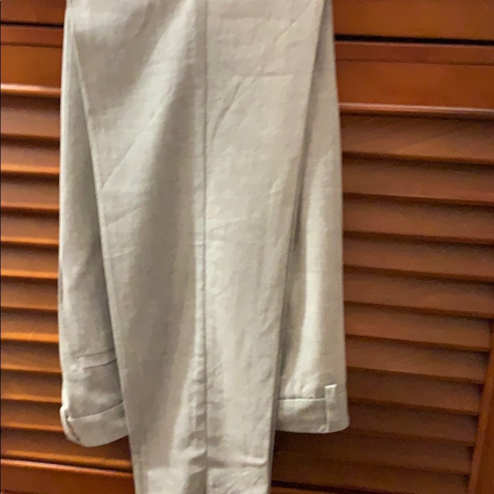 Suit - Picture 5 of 5